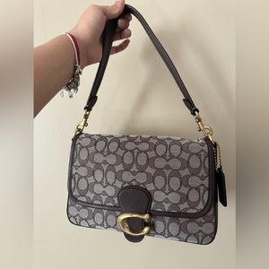Coach signature Jacquard Tabby